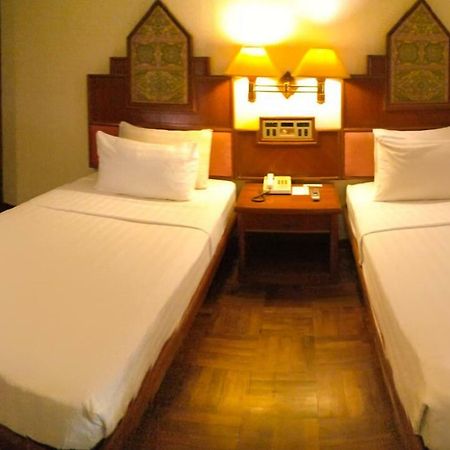 Hotel Pusako בוקיטינגי מראה חיצוני תמונה